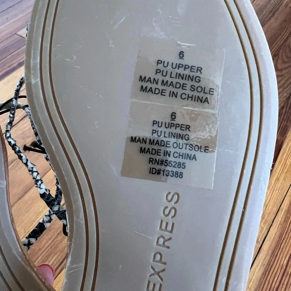 Express Sandals - Picture 6 of 8